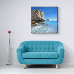 The_waiting_hall_sofa (1)